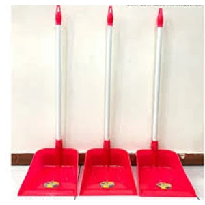 PRODUCTION OF COLOR PLASTIC SEROK PENGKI